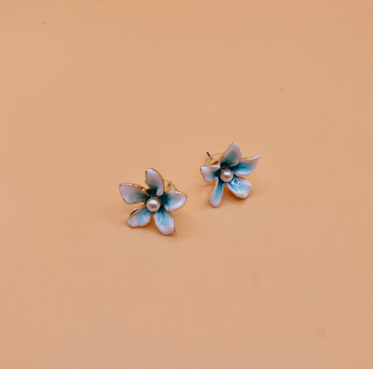 Flower stud earrings - Gold