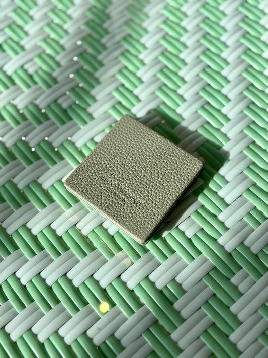 Alice Wheeler Compact mirror - Pistachio