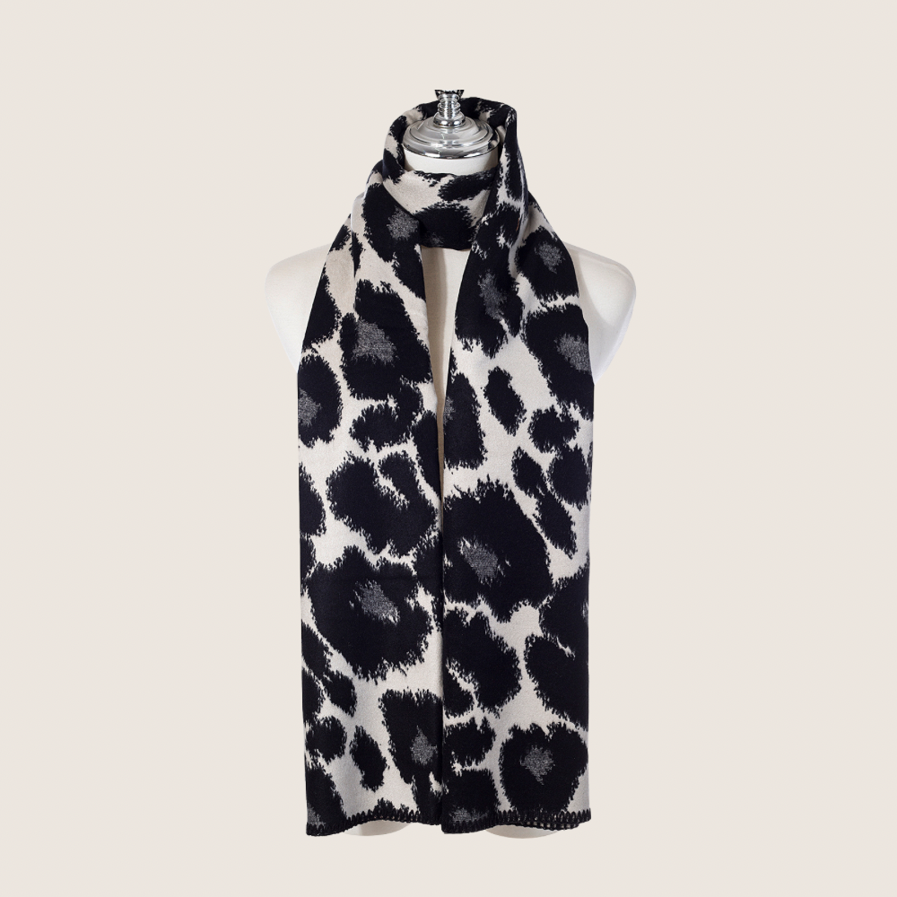 Luxe Cheetah Print Scarf - Black & White