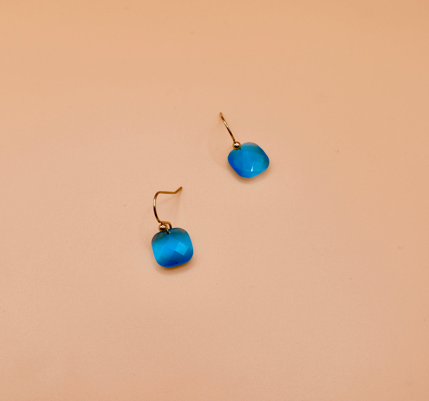 Deep sea blue stone drop Earrings - Gold