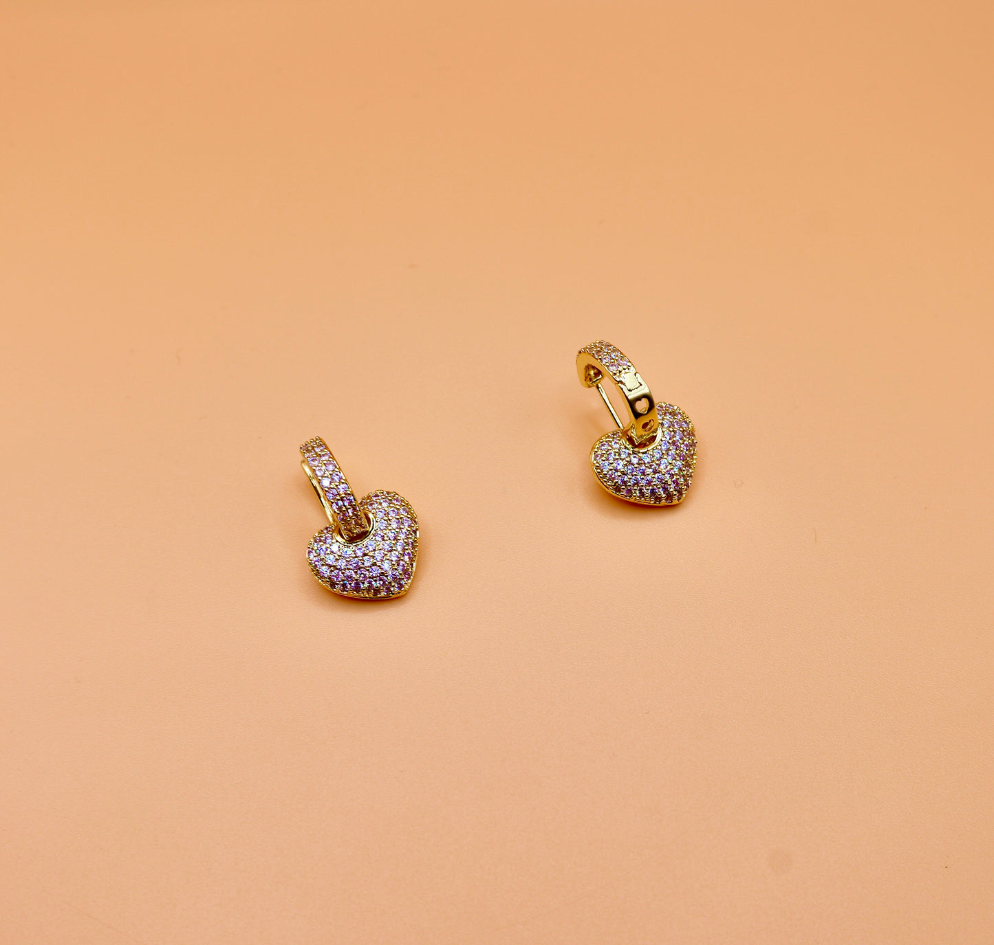 "Cici" Huggie Heart earrings in gold