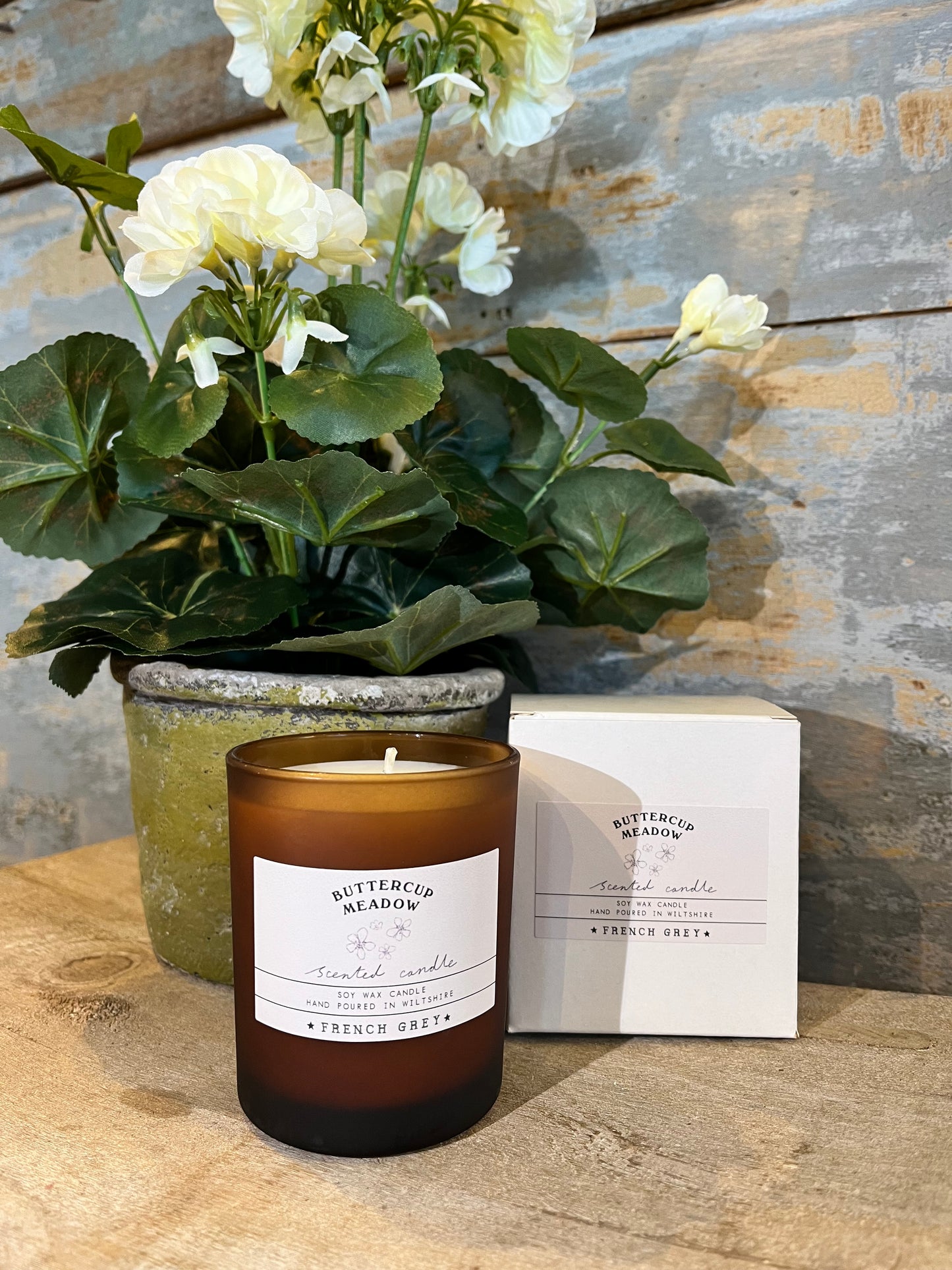 Buttercup Meadow Brown Glass Candle