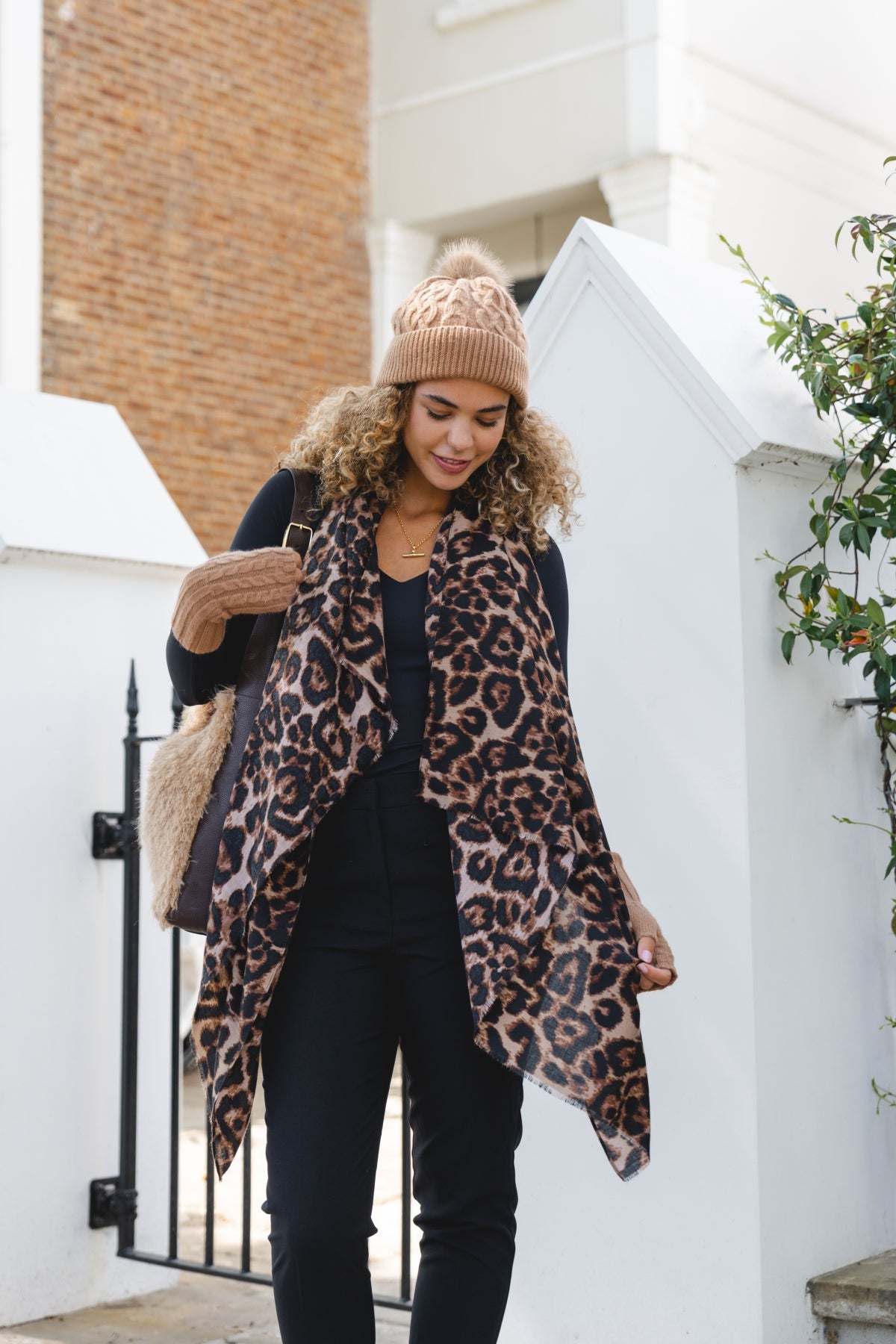 Knitted Bobble Hat - Mocha Mousse