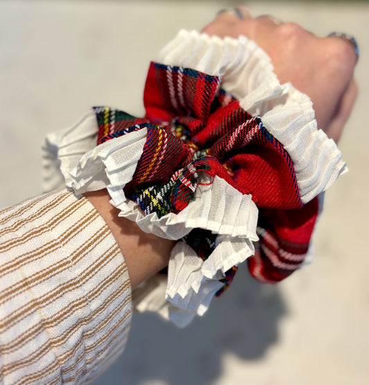 Tartan giant Scrunchie - White