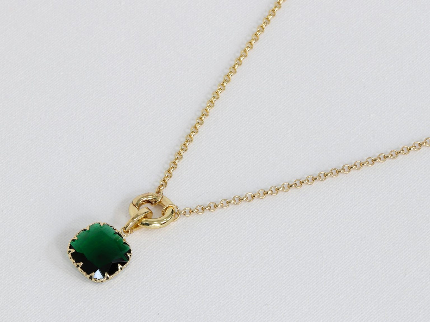 Aura Mini Allure Stone Cut Plated Brass Belcher Chain Necklace With Lock