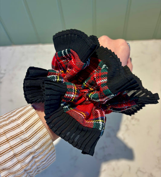 Tartan giant Scrunchie - Black