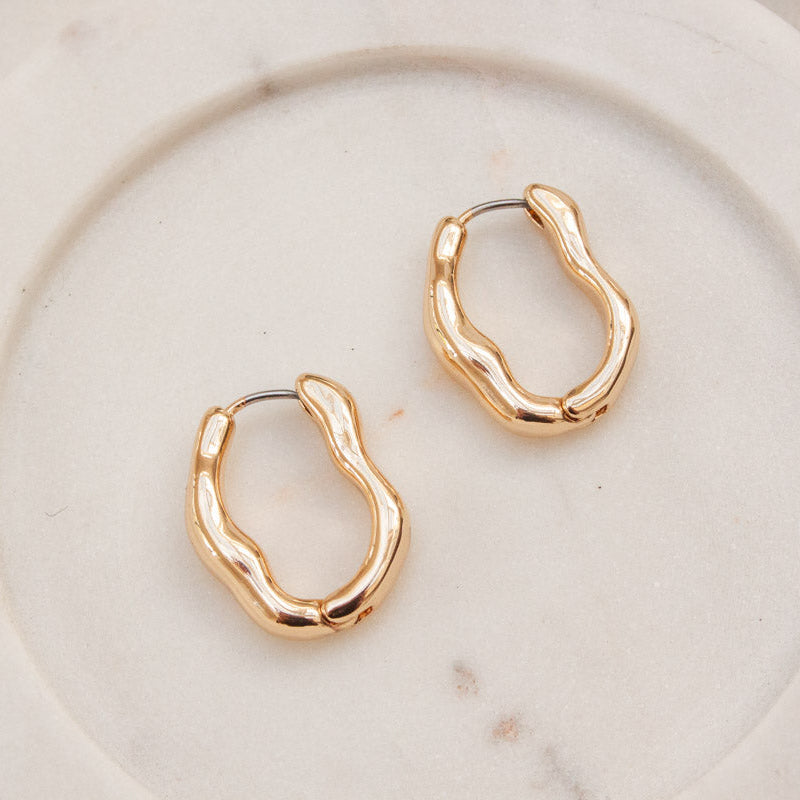'Alison' Wavy Hoop Earrings - Gold