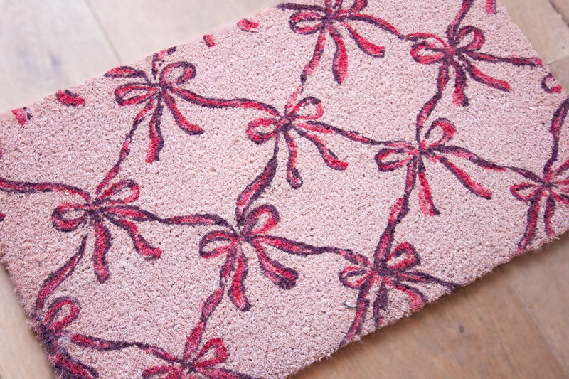 Blush Bows Coir Doormat – 45 x 75cm