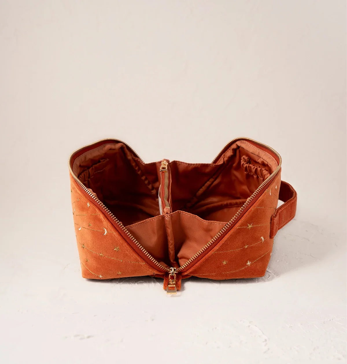 Elizabeth Scarlett Mystical Lion Open Flat Makeup Bag