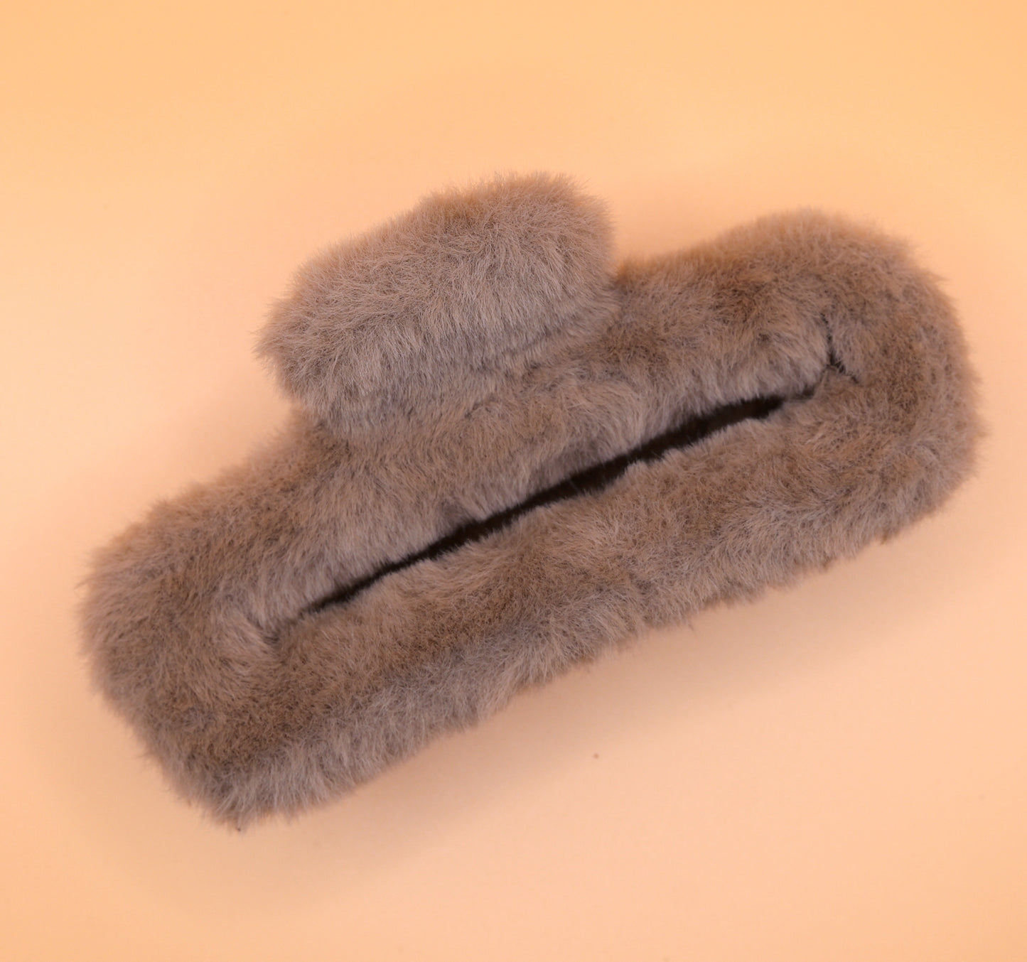 Large fluffy claw - Chocolate