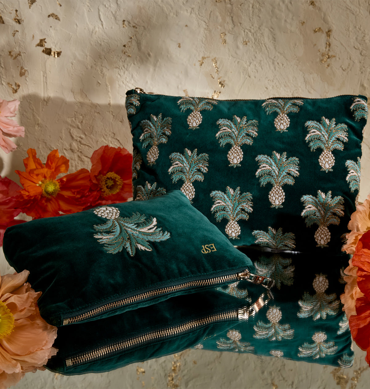 Elizabeth Scarlett Pineapples Mini Pouch