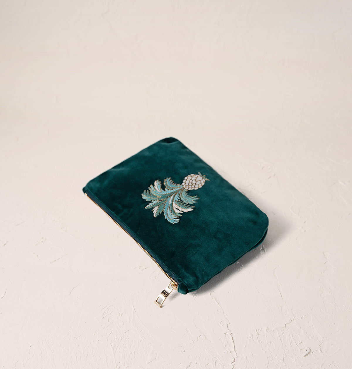 Elizabeth Scarlett Pineapples Mini Pouch